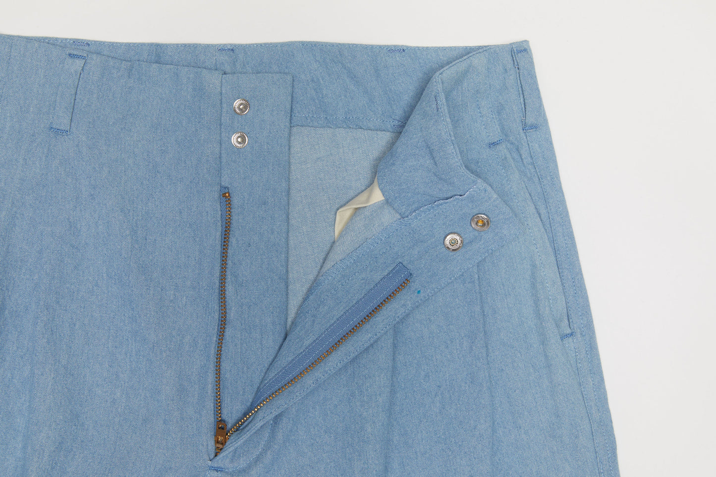 Peg-top Pants (Light Blue)
