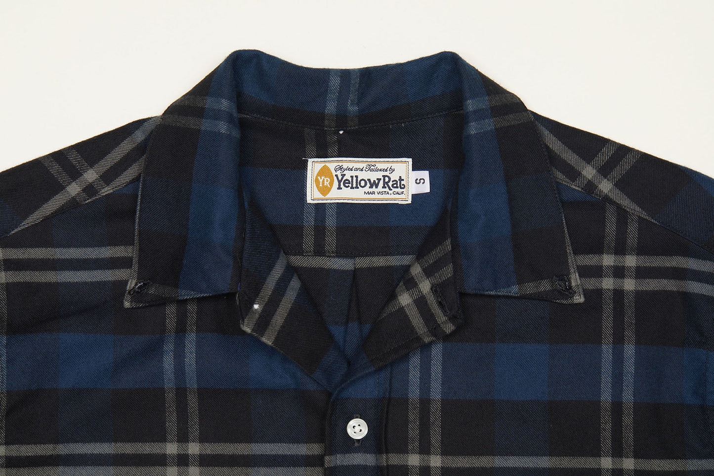 Convertible Collar Button-down Shirt (Navy x Black)